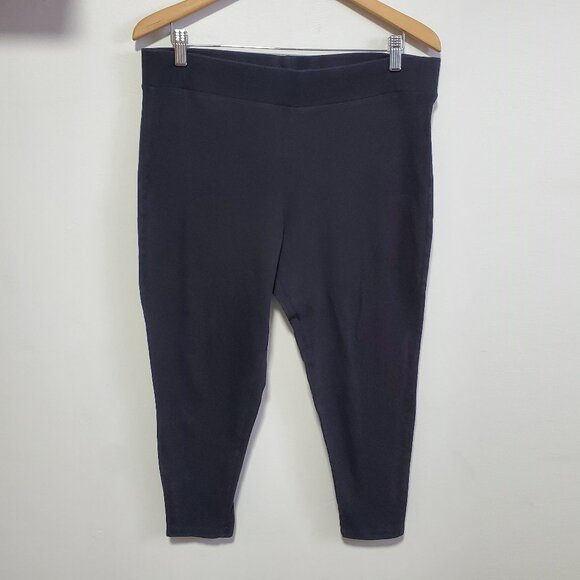 TORRID Capris Cropped Leggings Stretch Hi-Rise Pull-On Black Women's 2X x 22.5" - Picture 2 of 11